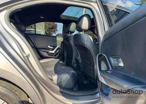 2019 Mercedes-Benz A 220 из США, поврежденный, VIN WDD3G4EB7KW021444